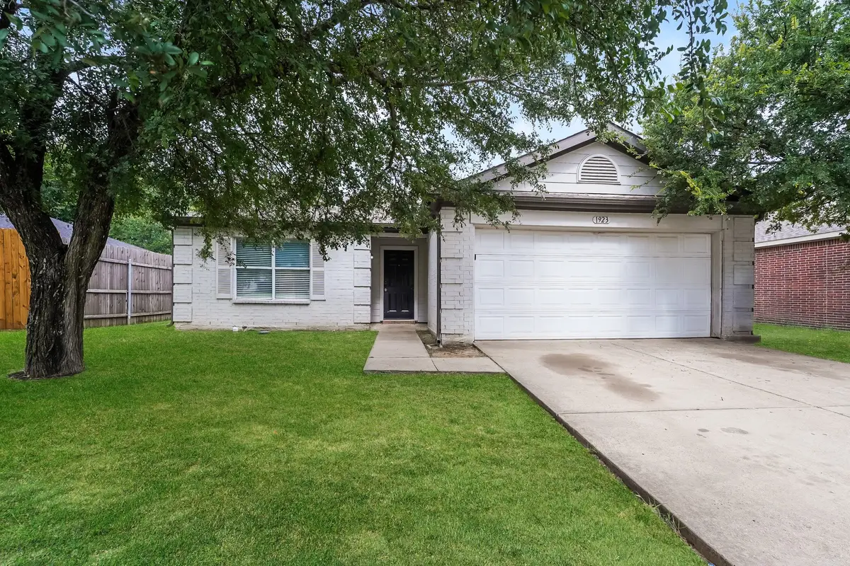1923 Nemechek Drive, Dallas, TX 75217 - #1