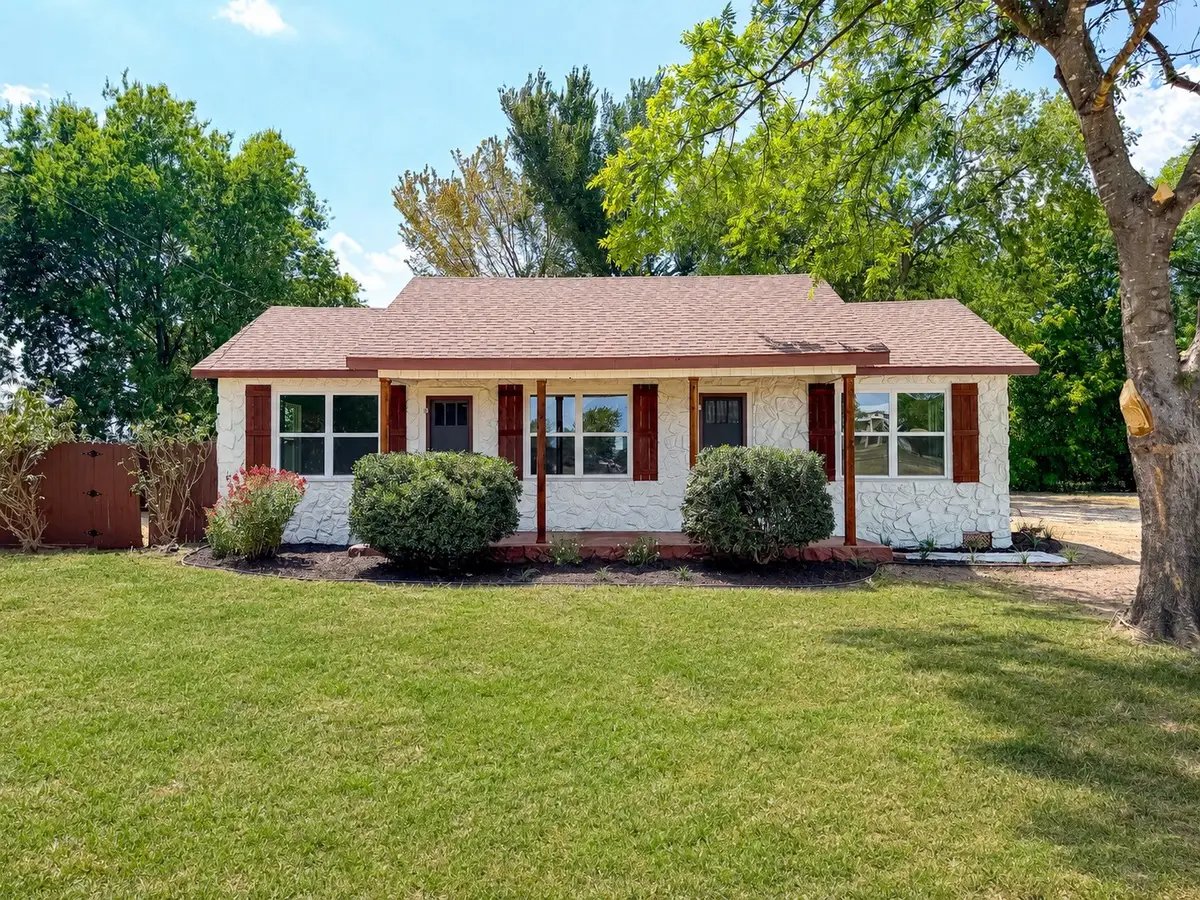 216 N Spikes Road, Corsicana, TX 75110 - #1