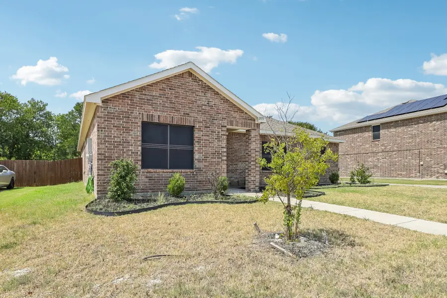2573 Cinnamon Springs Road, Glenn Heights, TX 75154 - #3