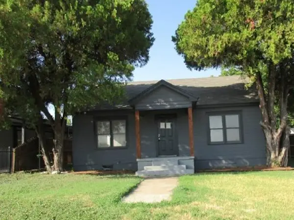 2734 Burchill Road, Fort Worth, TX 76105