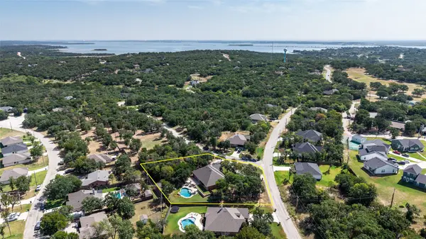 814 Haynie Drive, Runaway Bay, TX 76426