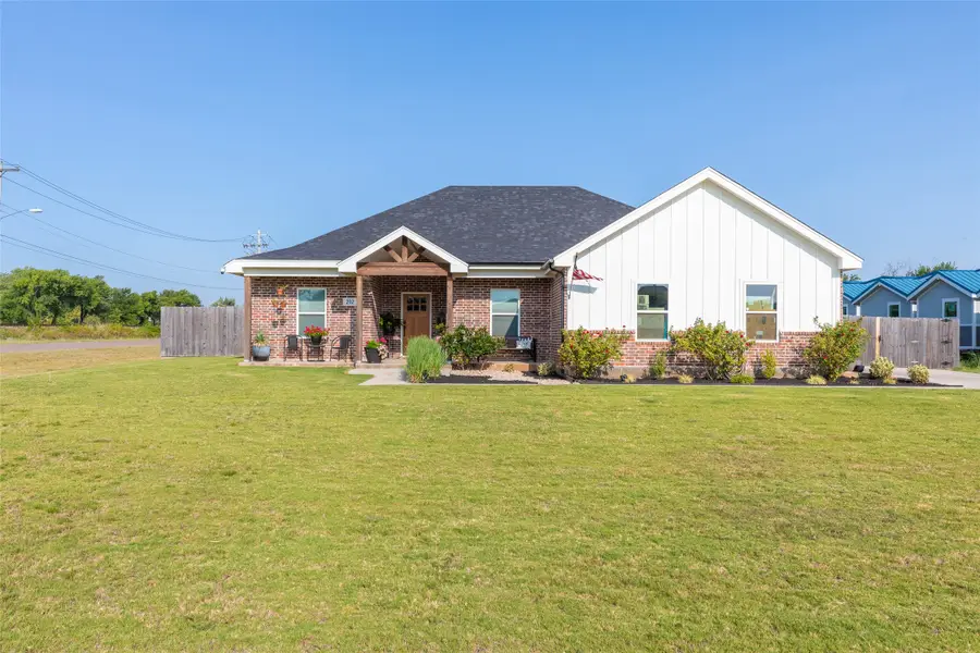 202 Marlin Street, Clyde, TX 79510 - #2