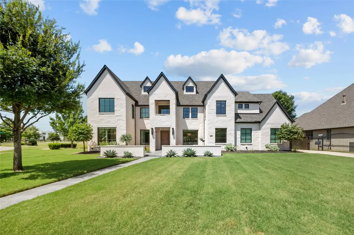2400 Oak Bend Court, Southlake, TX 76092 - #1