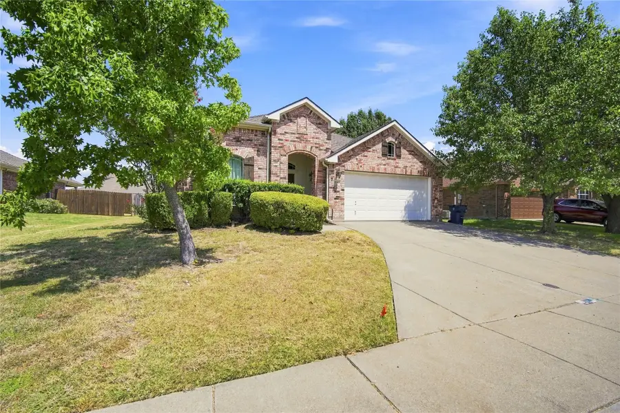 106 Fallen Rock Drive, Waxahachie, TX 75165 - #2