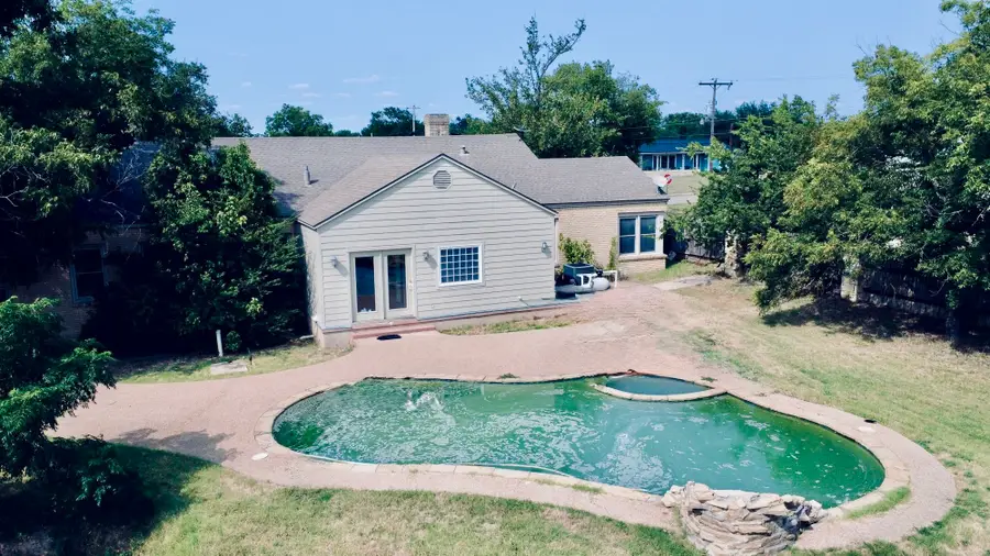 720-B E Leslie Street, Hamilton, TX 76531 - #3