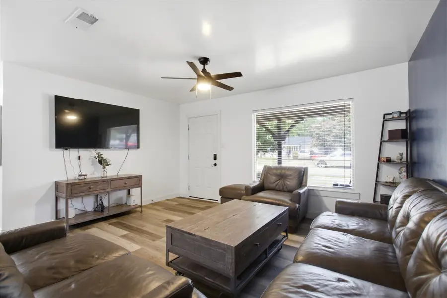 1010 Denton Drive, Euless, TX 76039 - #2