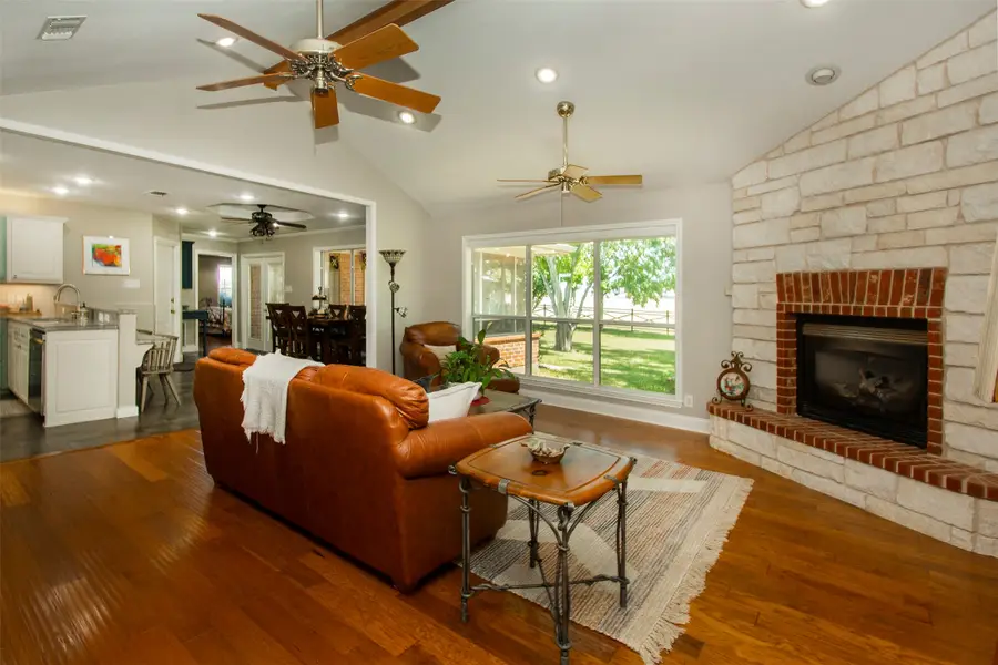 100 Durning Road, Van Alstyne, TX 75495 - #3