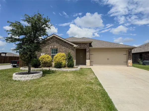 801 Meadow Creek Lane, Josephine, TX 75189