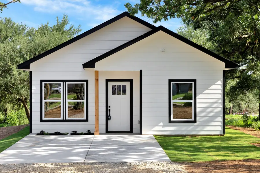 811 SW 28th Street, Mineral Wells, TX 76067 - #2