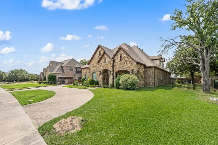 3300 Alexandria Court, Grapevine, TX 76092 - #3