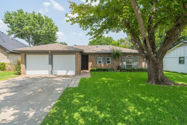 6980 Cox Lane, North Richland Hills, TX 76182