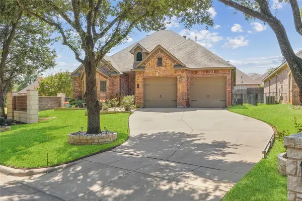 5132 Southpoint Drive, Arlington, TX 76017