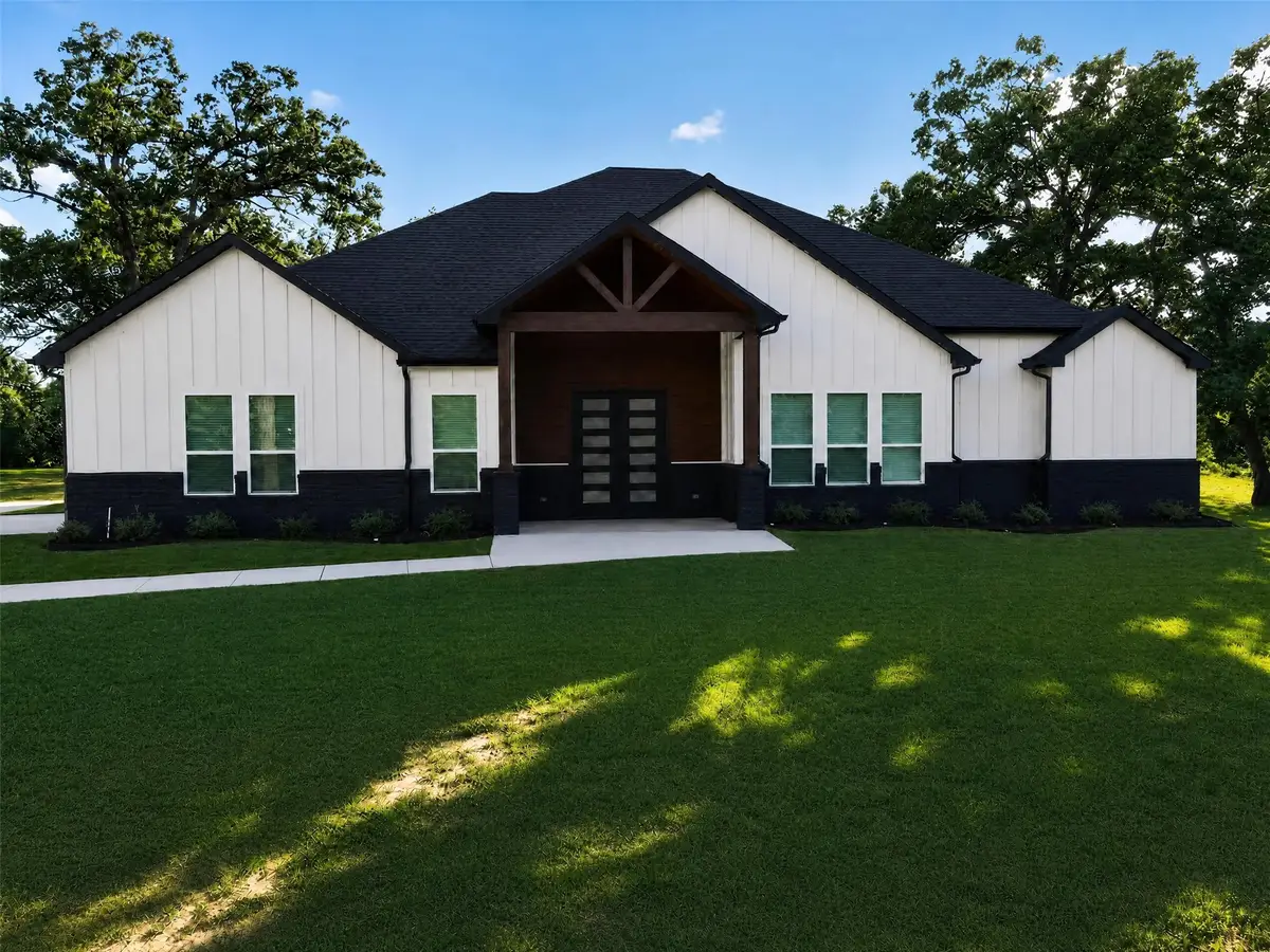 153 Crestview Drive, Corsicana, TX 75109 - #1