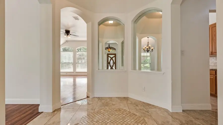 2311 Forest Park Circle, Mansfield, TX 76063 - #3
