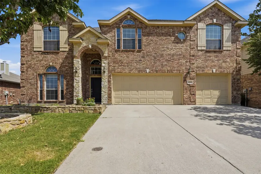 424 High Desert Drive, Fort Worth, TX 76131 - #2