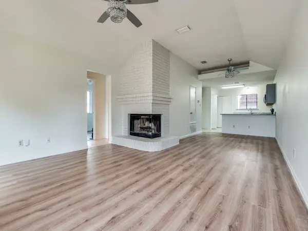 917 Westover Drive, Lancaster, TX 75134