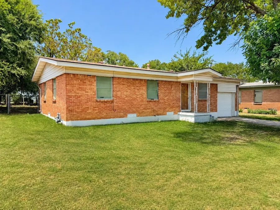 5340 Conroy Street, Fort Worth, TX 76134 - #2