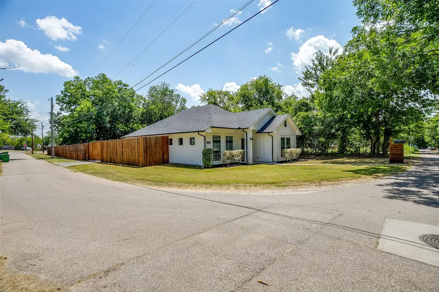 114 Tuggle Street, Waxahachie, TX 75165 - #2