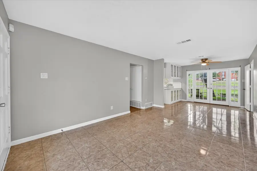263 Merribrook Trail, Duncanville, TX 75116 - #2