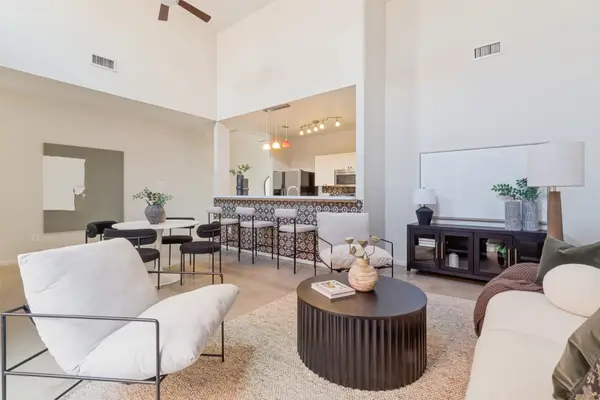 1725 N Fitzhugh Avenue, Dallas, TX 75204