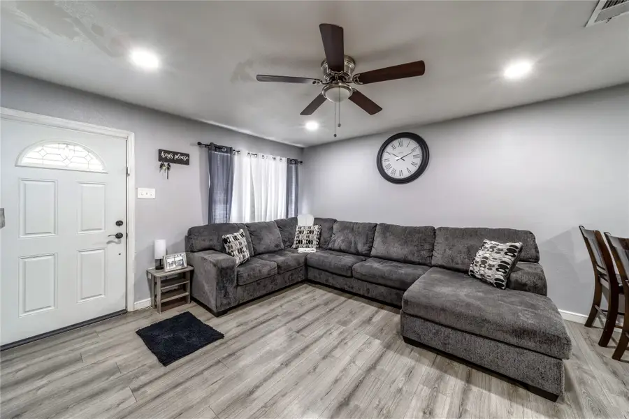 726 Royal Crest, Mesquite, TX 75149 - #3