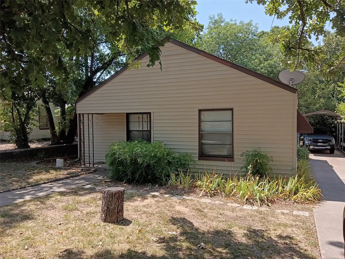 3132 Purington Avenue, Fort Worth, TX 76103 - #1