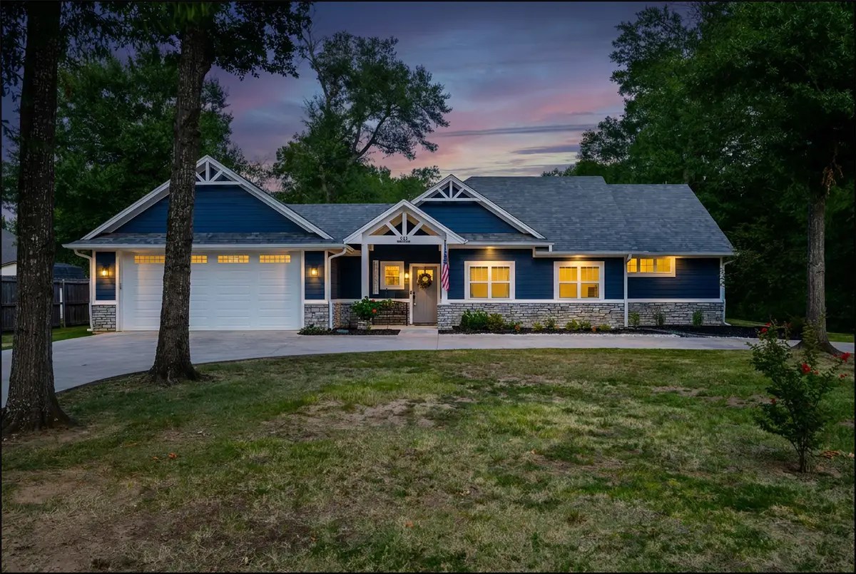 240 30th Street Ne, Paris, TX 75460 - #1
