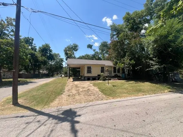 1103 Pine Street, Bonham, TX 75418 - #1