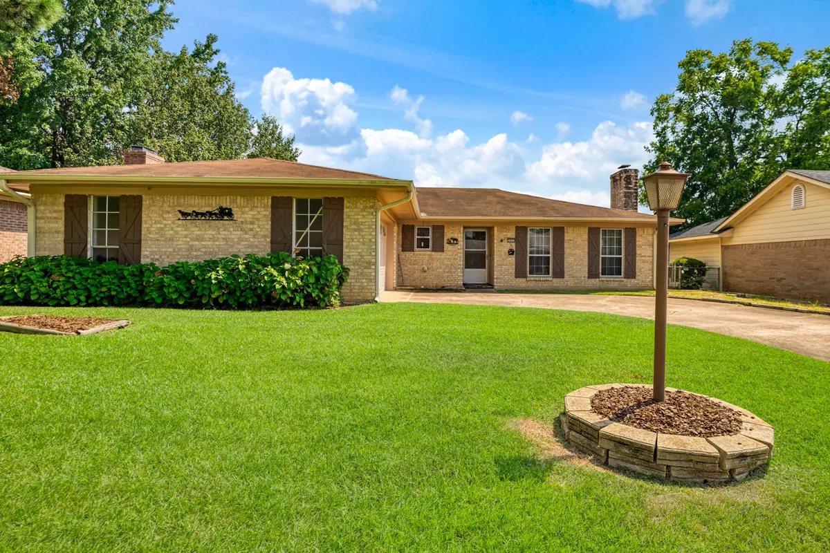 3450 Vagas Drive, Paris, TX 75462 - #1