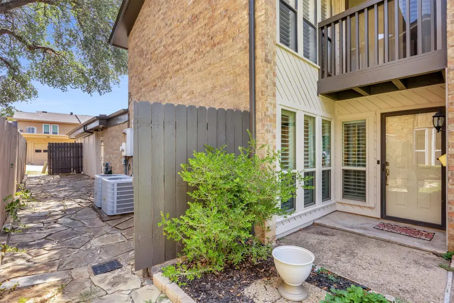 2906 Wayside Drive, Bedford, TX 76021 - #3