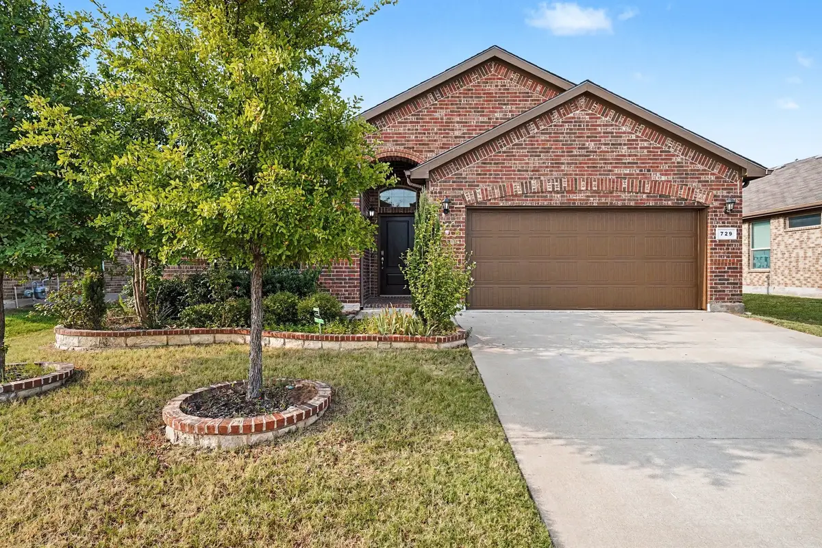 729 Rebecca Lane, Saginaw, TX 76131 - #1