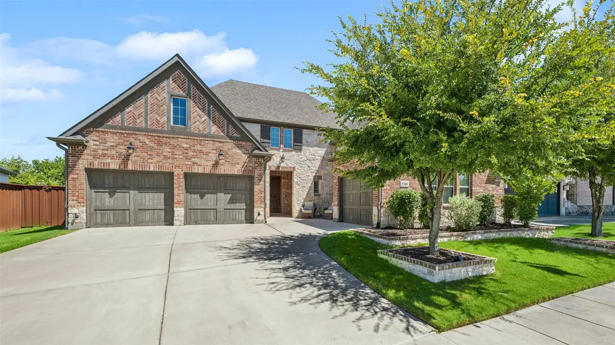 2700 Castlebridge, The Colony, TX 75056 - #1