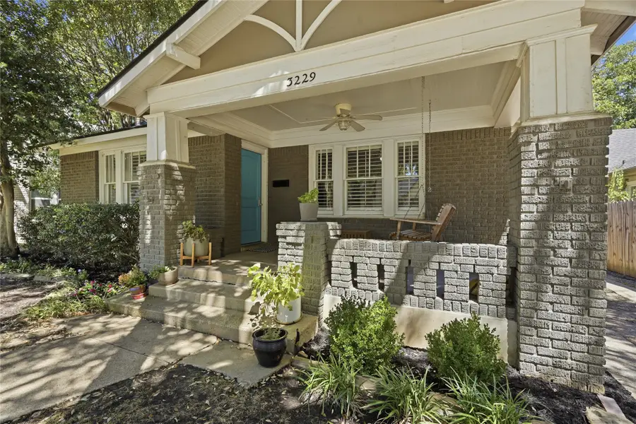3229 Wabash Avenue, Fort Worth, TX 76109 - #3