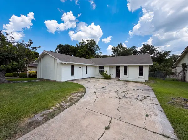 414 Meadowhill Drive, Garland, TX 75043