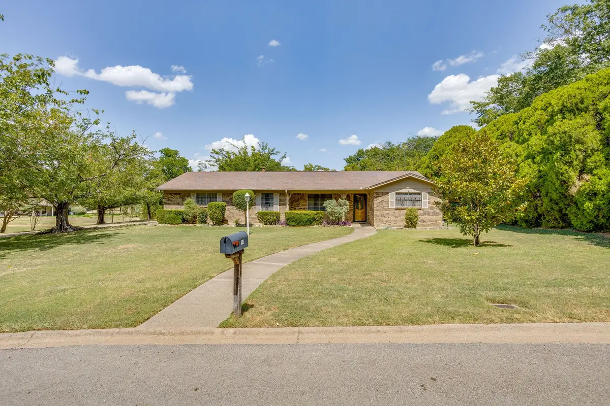 14 Arthur Drive, Edgecliff Village, TX 76134 - #1