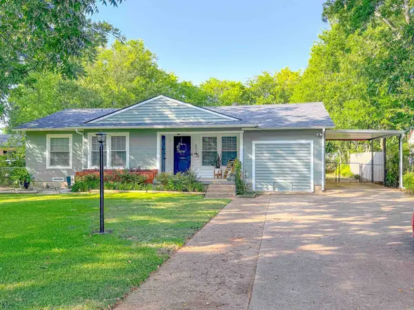 602 Richmond Lane, Waxahachie, TX 75165