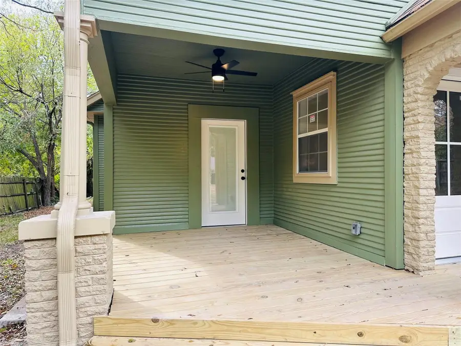 111 Pecan Street, Terrell, TX 75160 - #2