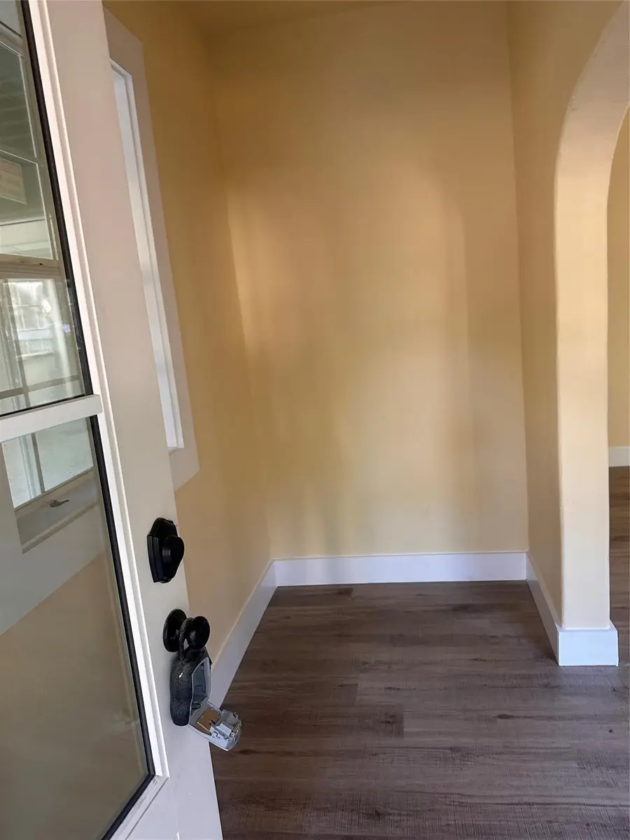 111 Pecan Street, Terrell, TX 75160 - #3