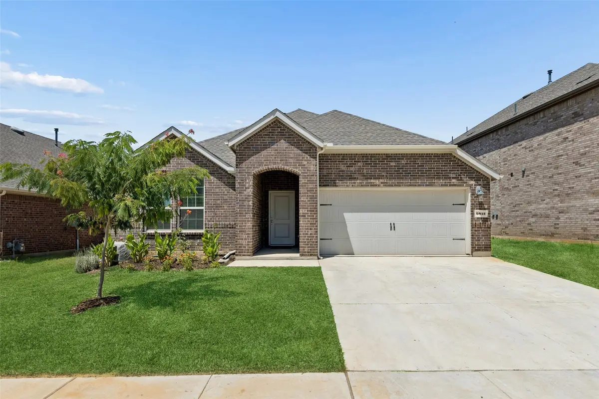 9813 Cherrywood Way, Aubrey, TX 76227 - #1