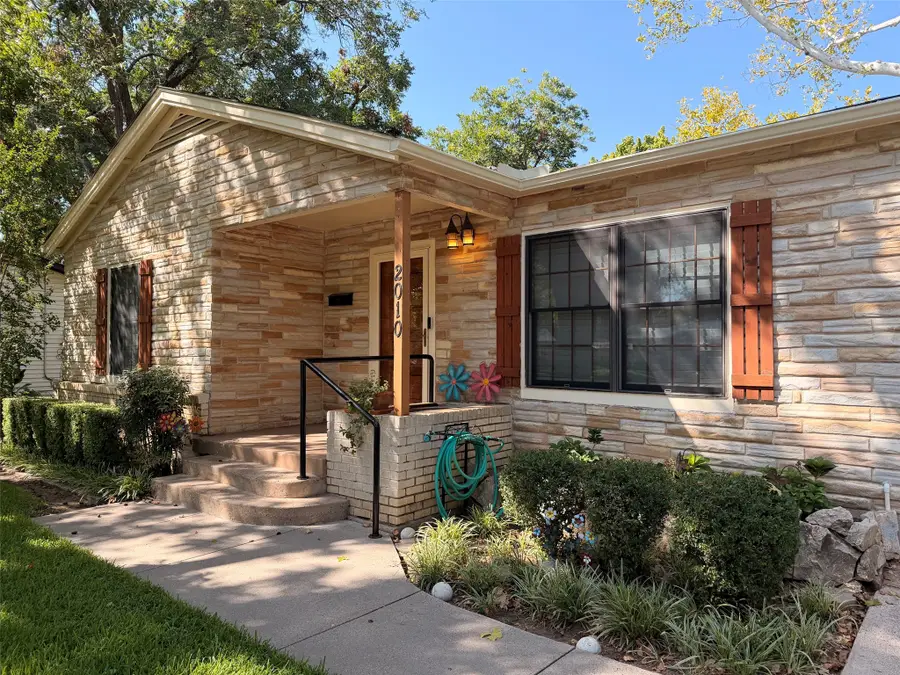 2010 Goldenrod Lane, Arlington, TX 76013 - #2