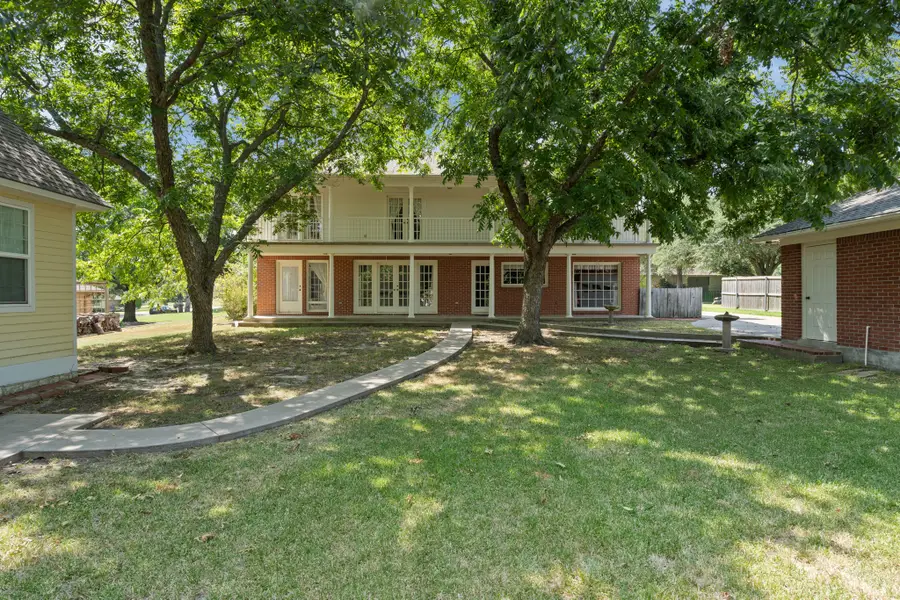 706 Sahara Drive, Greenville, TX 75402 - #2