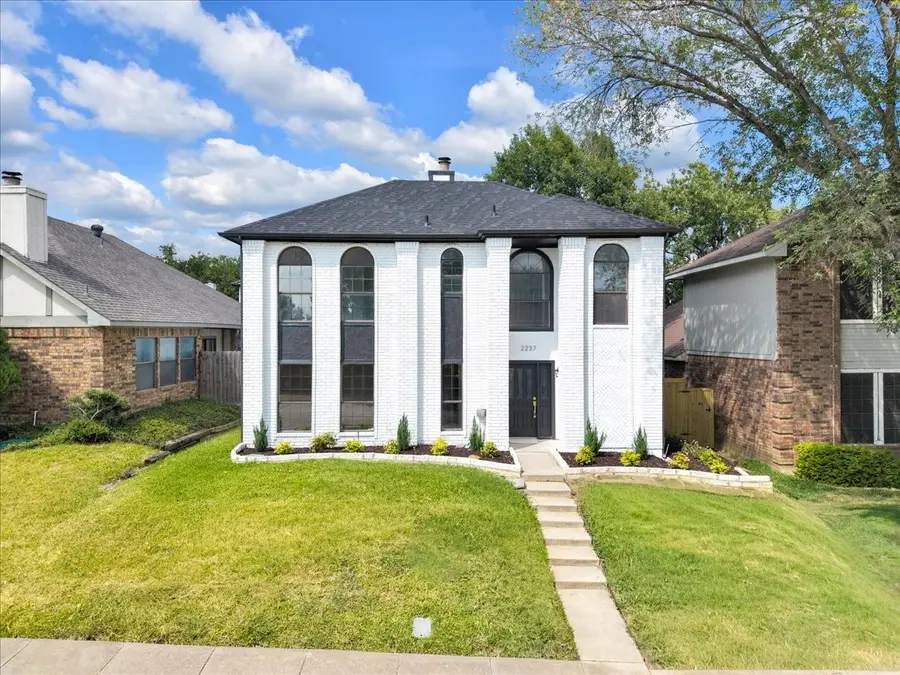 2237 Greenview Drive, Carrollton, TX 75010 - #2