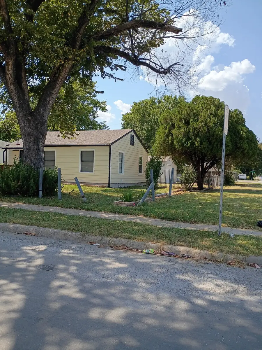 2671 Moffatt Avenue, Dallas, TX 75216 - #2