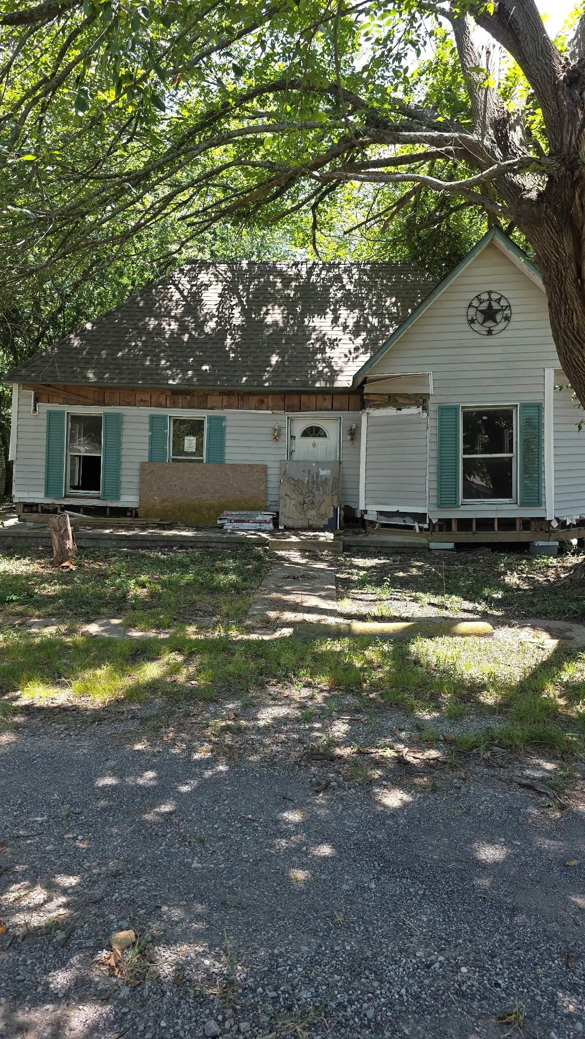 107 W Travis Street, Leonard, TX 75452 - #1