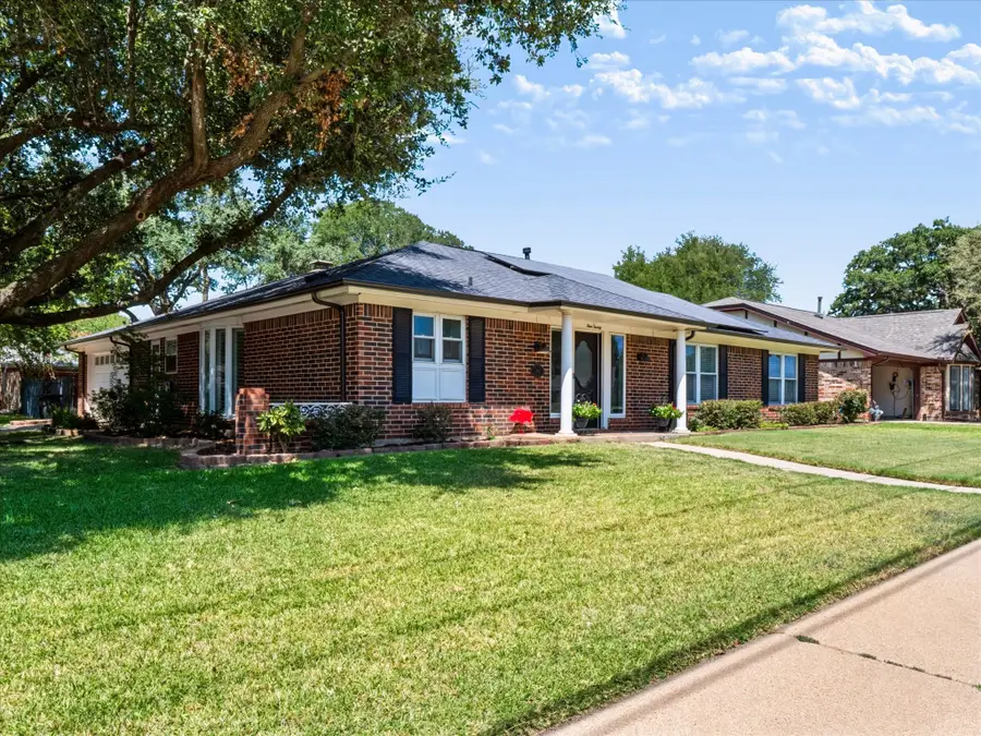420 Cannon Drive, Hurst, TX 76054 - #3