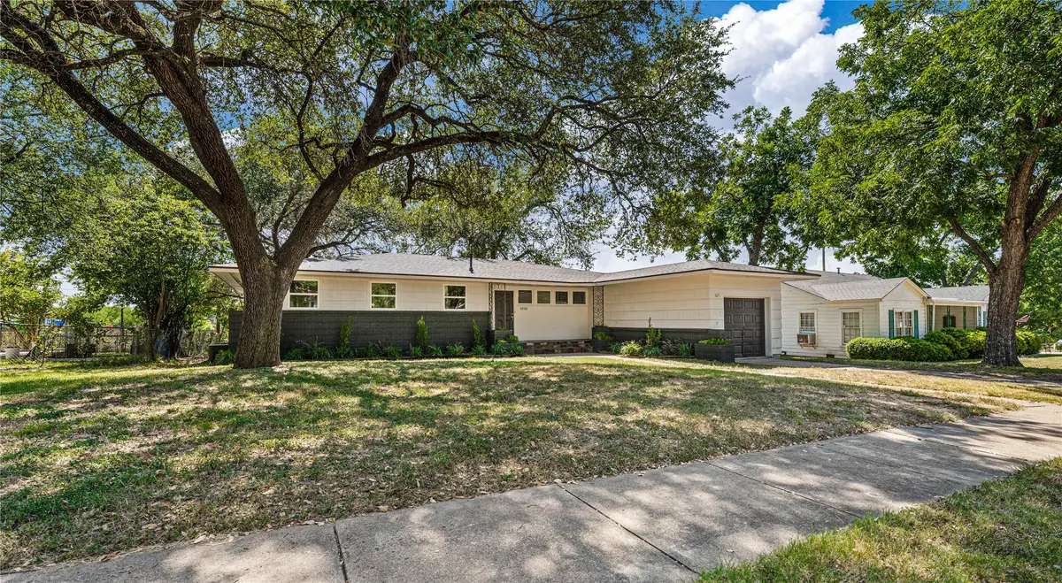 3230 Proctor Avenue, Waco, TX 76708 - #1