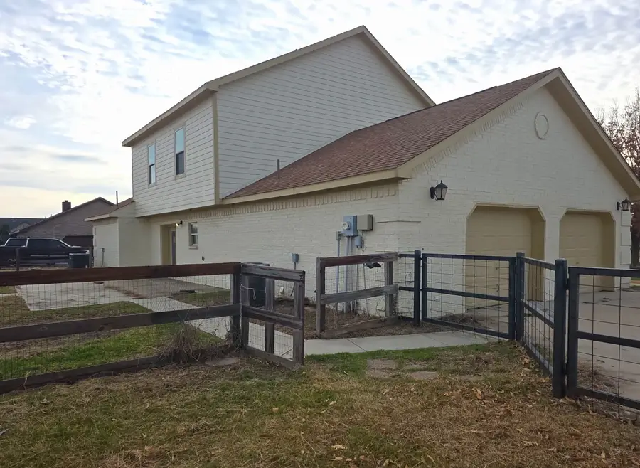 10456 Gentry Drive, Justin, TX 76247 - #3