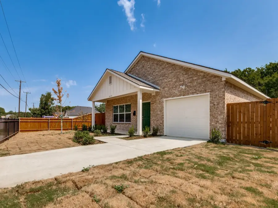 4224 Colonial Avenue, Dallas, TX 75215 - #2