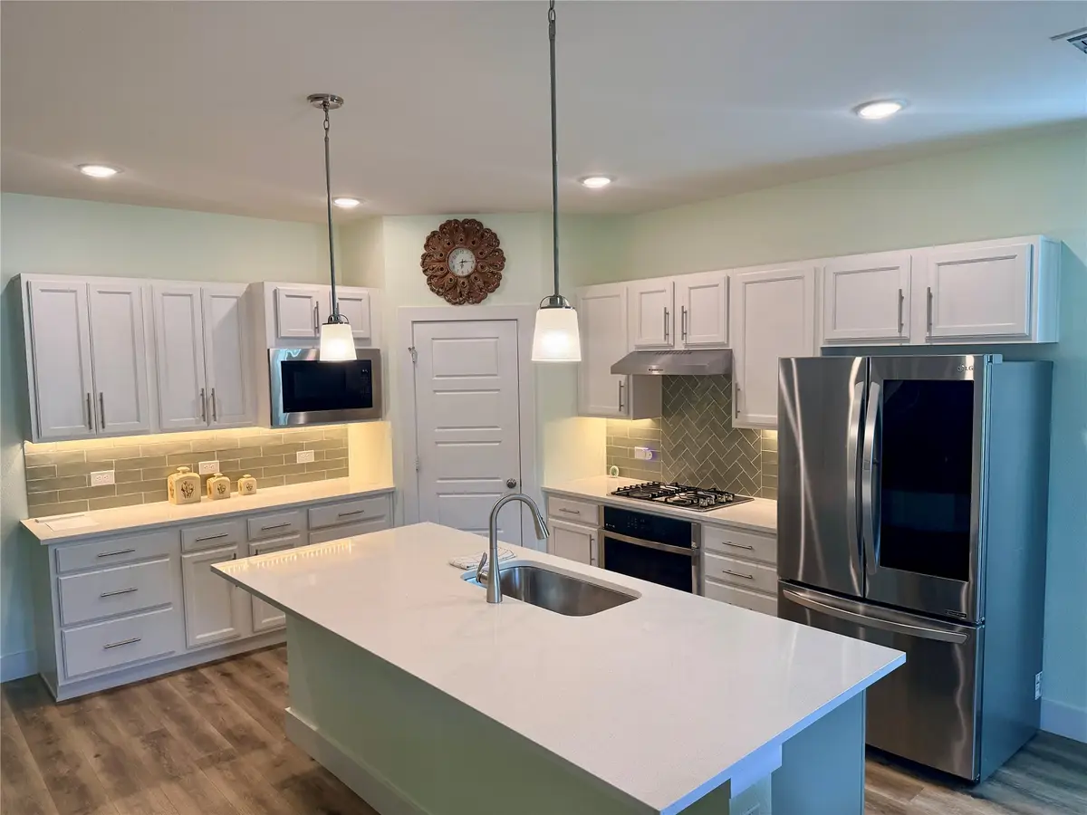 10923 Eva Mae Boulevard, Grand Prairie, TX 76065 - #1