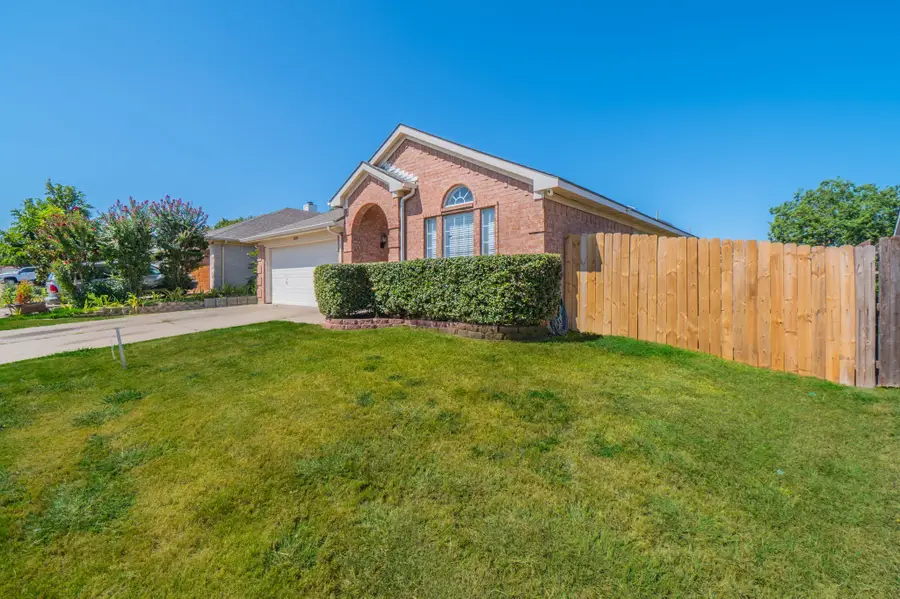 6004 Summerfield, Arlington, TX 76018 - #3